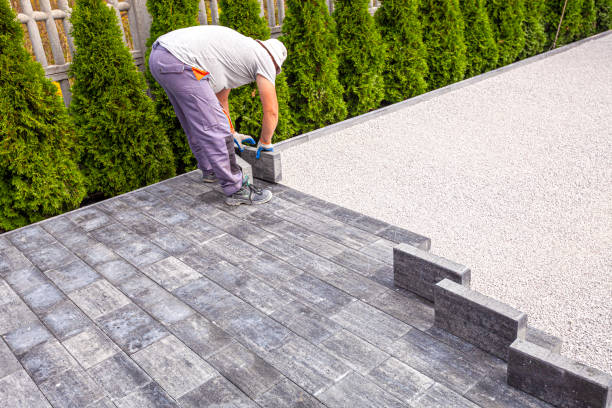 Best Driveway Paving Contractor  in Vista Santa Rosa, CA
