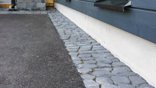 Best Local Driveway Pavers  in Vista Santa Rosa, CA